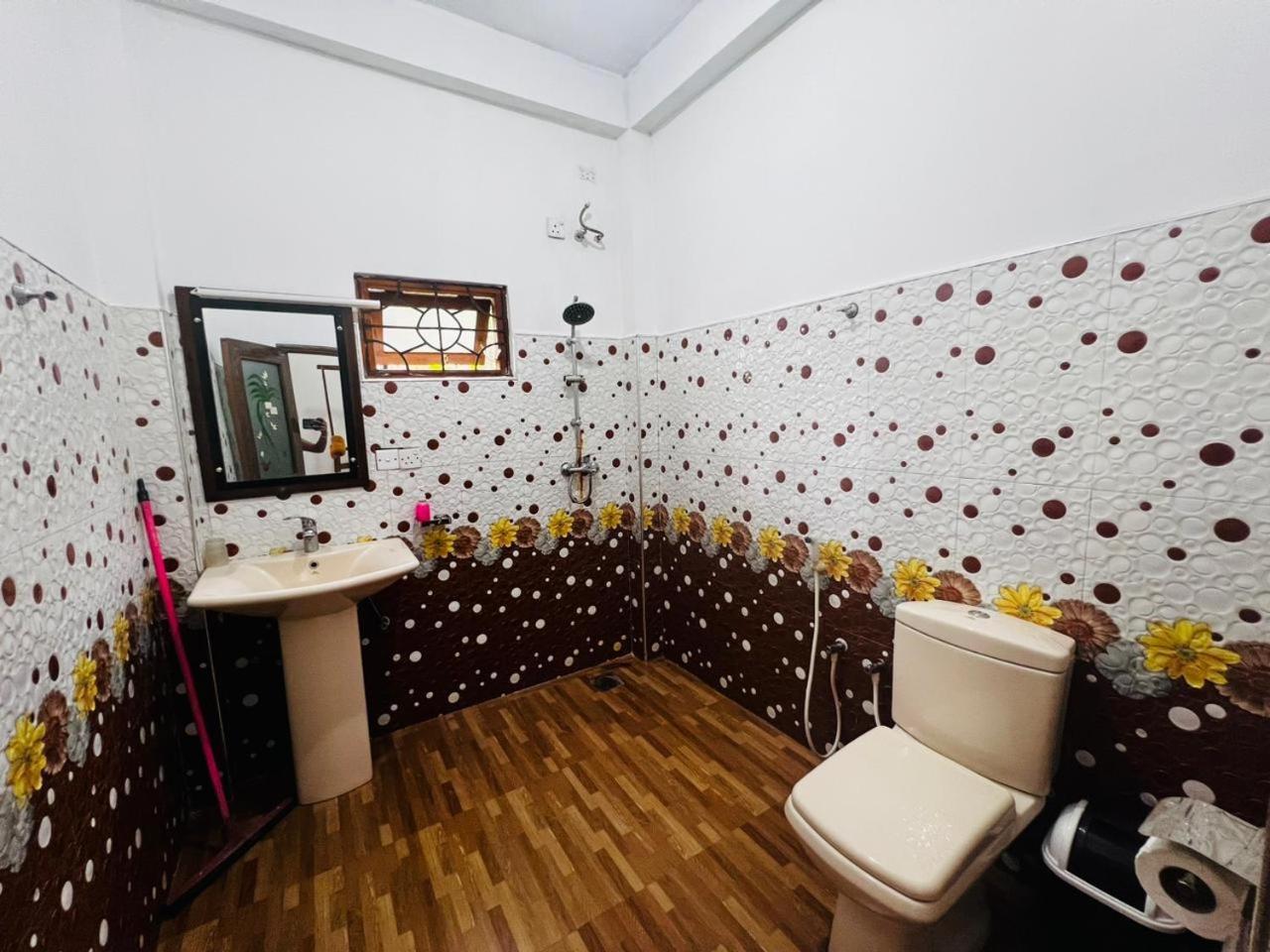Rest Full Homestay Элла Экстерьер фото
