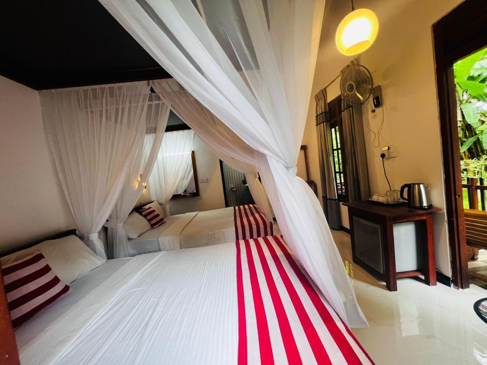 Rest Full Homestay Элла Экстерьер фото
