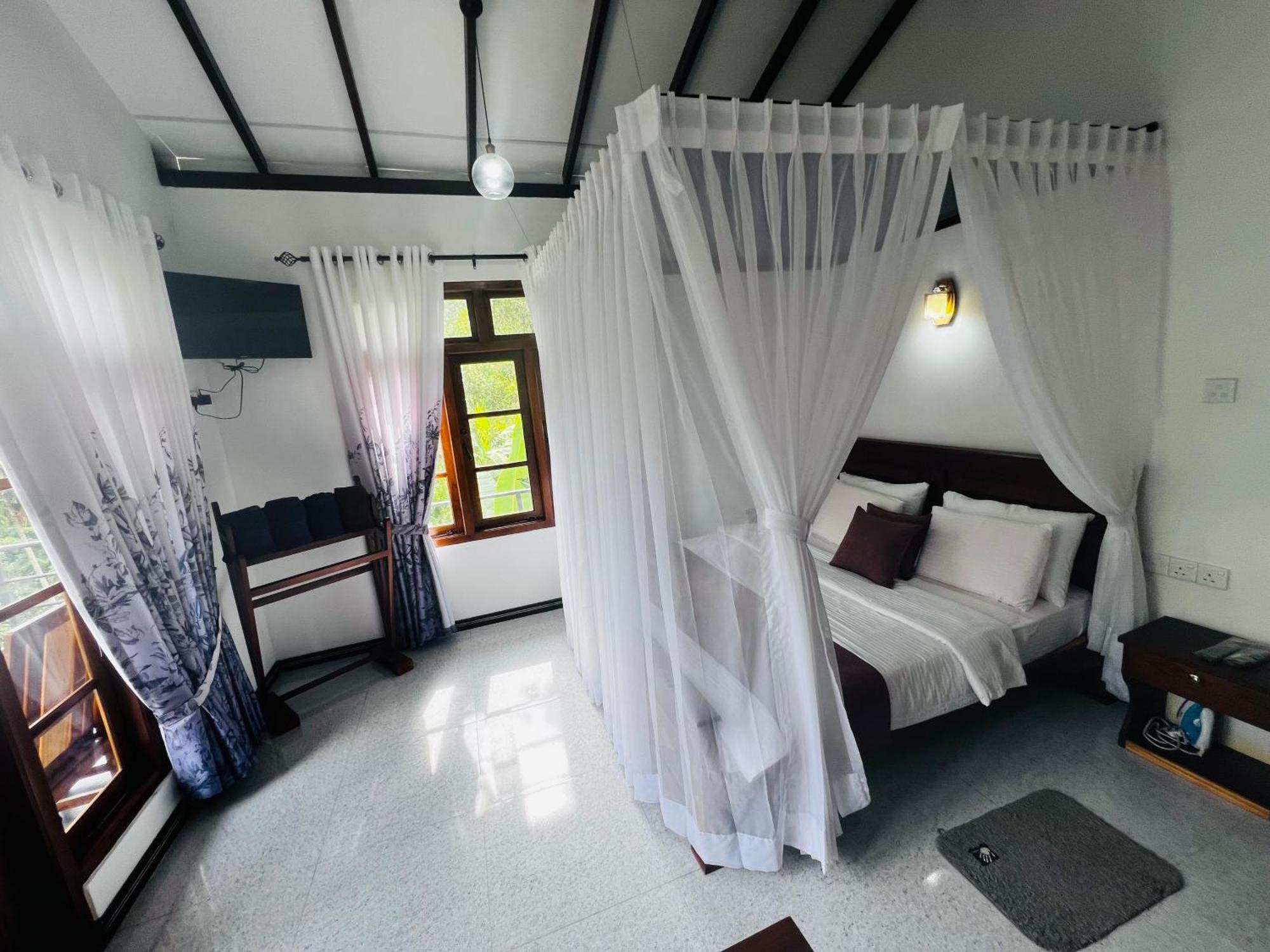 Rest Full Homestay Элла Экстерьер фото